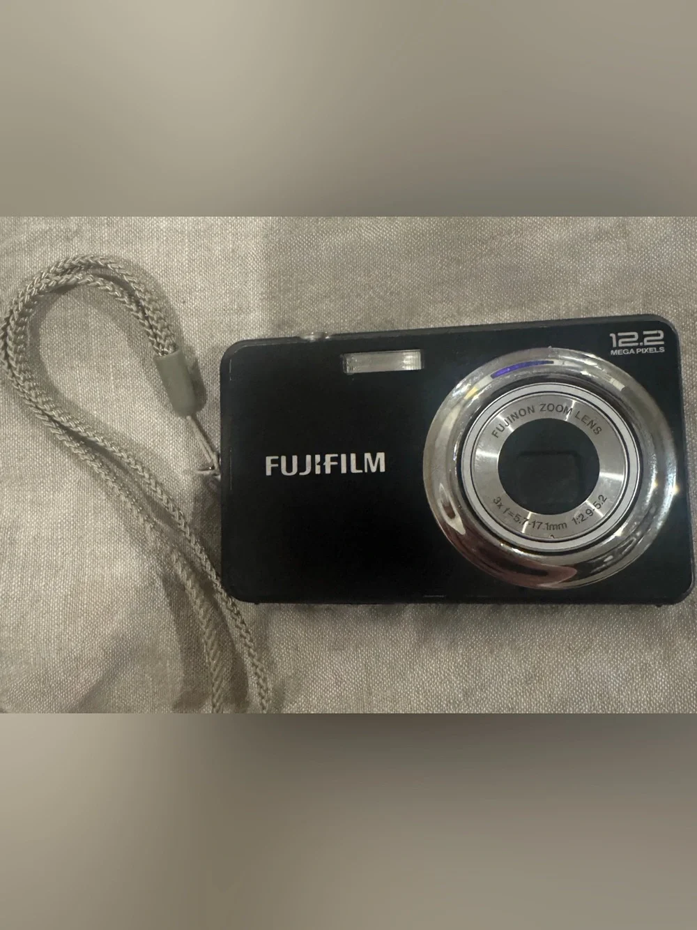 Fujifilm FinePix J38 12.2MP Vintage Black Digicam Digital Camera Retro Aesthetic